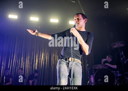 Manchester, Großbritannien. Dezember 2019 21. Rick Witter, Paul Banks, Tom Gladwin, Joe Johnson und Alan Leach der Band Shed Seven am Manchester O2 Victoria Warehouse auf ihrer jährlichen Shedcember UK Tour, Manchester 2019-12-21. Credit: Gary Mather/Alamy leben Nachrichten Stockfoto