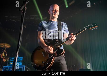 Manchester, Großbritannien. Dezember 2019 21. Rick Witter, Paul Banks, Tom Gladwin, Joe Johnson und Alan Leach der Band Shed Seven am Manchester O2 Victoria Warehouse auf ihrer jährlichen Shedcember UK Tour, Manchester 2019-12-21. Credit: Gary Mather/Alamy leben Nachrichten Stockfoto