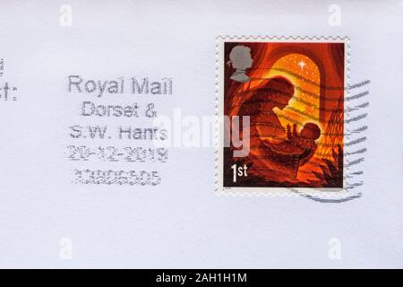 1. Klasse Weihnachtsmarke auf Umschlag mit Royal Mail Dorset & S.W. Hants frankiert - erste Klasse Briefmarke Stockfoto