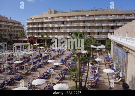 Cleopatra Palace Hotel, Los Cristianos, Teneriffa, Kanaren, eine spanische Insel, Spanien, vor der Küste von North West Afrika. Stockfoto