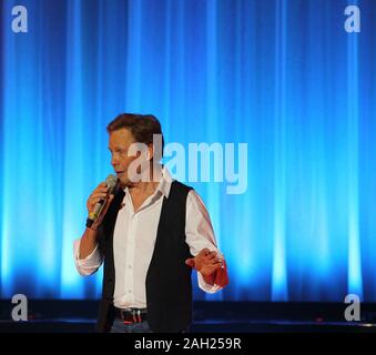 Peter Kraus mit Sohn Michael Kraus im CCH in Hamburg am 11.5.2012 Stockfoto