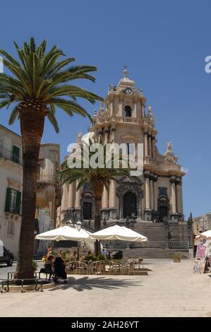 Italien Sizilien Ragusa, 03. Juli 2007: Die Kathedrale von San Giorgio Stockfoto