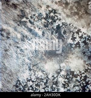 1992-STS-42 Erdbeobachtung von Moskau an Bord der Discovery, OV-103 genommen Stockfoto