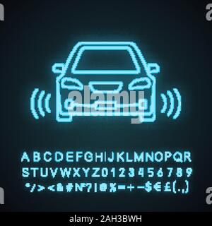 Smart in der Vorderansicht Neonlicht Symbol. NFC Auto mit Radarsensoren. Leuchtende Zeichen mit Alphabet, Zahlen und Symbolen. Selbst Fahrer Automobil. Auto Stock Vektor