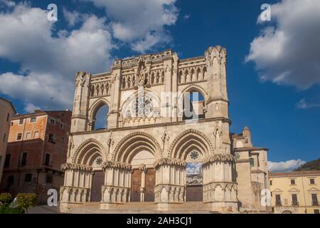 Außerhalb der Kathedrale der Stadt Cuenca, Spanien Stockfoto