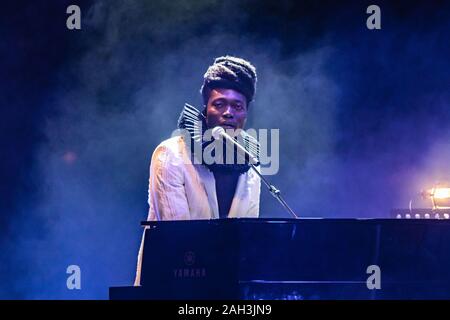 Bologna, Italien. 16. Mai, 2019. Während Benjamin Benjamin Clementine Clementine am Teatro delle Celebrazioni in Bologna, Italien, 16. Mai 2019 Credit: Unabhängige Fotoagentur/Alamy leben Nachrichten Stockfoto