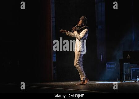 Bologna, Italien. 16. Mai, 2019. Während Benjamin Benjamin Clementine Clementine am Teatro delle Celebrazioni in Bologna, Italien, 16. Mai 2019 Credit: Unabhängige Fotoagentur/Alamy leben Nachrichten Stockfoto