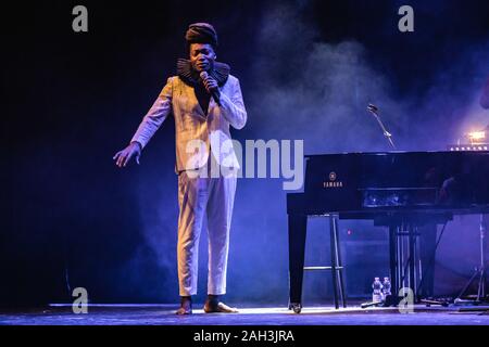 Bologna, Italien. 16. Mai, 2019. Während Benjamin Benjamin Clementine Clementine am Teatro delle Celebrazioni in Bologna, Italien, 16. Mai 2019 Credit: Unabhängige Fotoagentur/Alamy leben Nachrichten Stockfoto