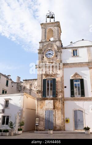 Italien, Apulien, Martina Franca, Clock Tower der Palazzo dell Universita Stockfoto