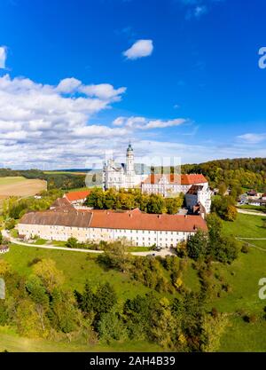 Deutschland, Baden-Württemberg, Neresheim, Luftaufnahme der Benediktiner Kloster, Abtei Neresheim Stockfoto