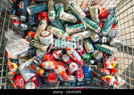 Vancouver Null Abfall Zentrum - Oktober, 2019-trash recycling Spraydosen Stockfoto