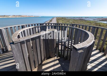 Fluss Llobregat Delta River Mouth Blick vom Aussichtsturm, Barcelona, Spanien Stockfoto