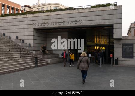 MADRID, Spanien - Dezember, 2019: Prado Museum feiert 200. Jubiläum. Eintritt zu einem der wichtigsten Museen und kulturelle Sehenswürdigkeiten in der Stadt Stockfoto