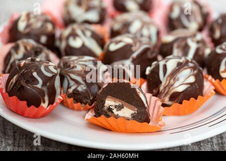 Schoko-Cake pops Stockfoto