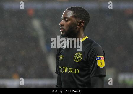 21. Dezember 2019, der Weißdorn, West Bromwich, England; Sky Bet Meisterschaft, West Bromwich Albion v Brentford: Josh Dasilva (14) von Brentford während des Spiels Credit: Mark Cosgrove/News Bilder Stockfoto