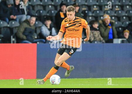 21. Dezember 2019, KC Stadium, Kingston upon Hull, England; Sky Bet Meisterschaft, Hull City v Birmingham City: Reece Burke (5) von Hull City Credit: David Grieben/News Bilder Stockfoto