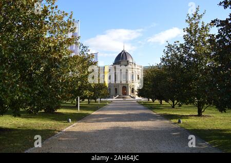 Genf, Schweiz. 21. Dezember 2019. Das Musée Ariana (Schweizer Keramik- und Glasmuseum) widmet sich der Keramik- und Glaskunst. Stockfoto