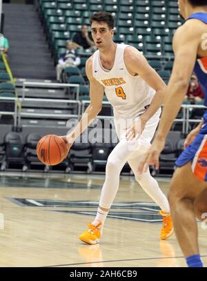 Dezember 25, 2019 - UTEP Miners, Eric Vila (4) Während eines Spiels am Diamond Head Classic zwischen der Boise State Broncos und dem UTEP Miners in der Stan Polizeichef-Mitte in Honolulu, HI Michael Sullivan/CSM. Stockfoto