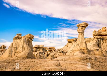 Bisti Badlands, New Mexico, USA hoodoo Felsformationen. Stockfoto