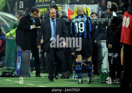 Mailand, Italien, 15. November 2010, 'G.' Meazza San Siro Stadion, Campionato di Calcio Seria A 2010/2011, FC Inter - AC Milan: Die Inter Trainer Rafael Ben Stockfoto