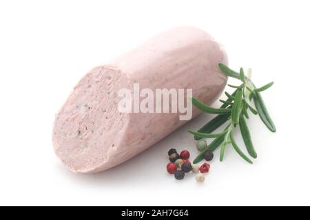 Deutsche Leberwurst isoliert auf weißem Stockfoto