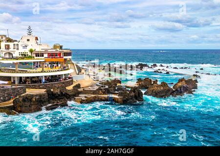 Natürliche lava Schwimmbäder in Porto Moniz, Madeira, Portugal Stockfoto