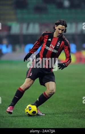 Mailand, Italien, 18. Dezember 2010, 'G.' Meazza San Siro Stadion, Campionato di Calcio Seria A 2010/2011, AC Milan - AS Roma: Zlatan Ibrahimovic in Aktion Stockfoto