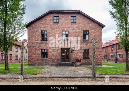 Krakau, Polen - 27 Juni 2018: Baracke in Konzentrationslager Auschwitz Birkenau Stockfoto