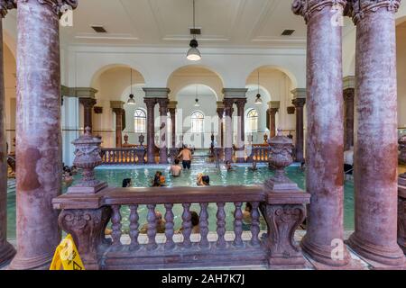 Budapest, Ungarn - 30. Juni 2018: das Thermalbad Szechenyi Bädern. Stockfoto