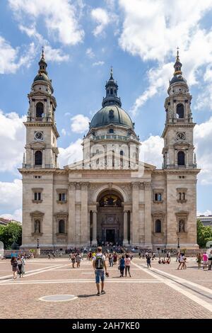 Budapest, Ungarn - 30. Juni 2018: Alte Kirche in Budapest. Stockfoto