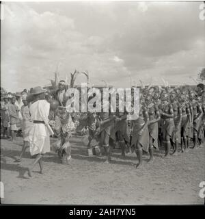 Kenia, Ruel: KuriaDance, circa 1958. 2012/001/6/2/48 B. Stockfoto