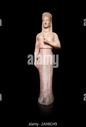 Parischem Marmor Antike Griechische archaische Statue einer Kore von Ariston von Paros, Merenda, Attika, ca. 540-530 v. Chr., Athen Nationalen Archäologischen M gefunden Stockfoto