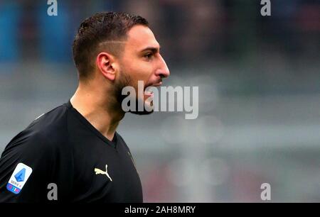 Mailand, ITALIEN - 15. Dezember 2019: Gianluigi Donnarumma reagiert während der Serie A 2019/2020 MAILAND gegen SASSUOLO im San Siro Stadium. Stockfoto