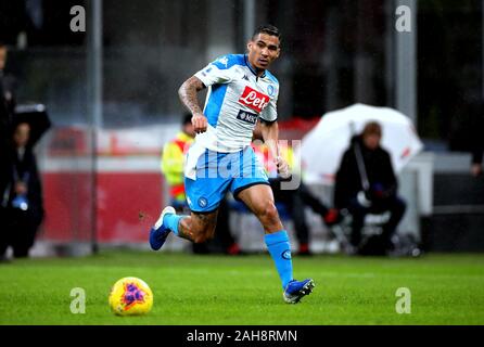 Mailand, ITALIEN - 23. November 2019: Allan im Einsatz während der Serie A 2019/2020 MAILAND gegen NEAPEL im San Siro Stadium. Stockfoto