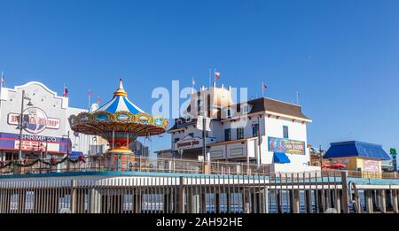 Galveston Seawall Pleasure Pier und städtischen Park auf Seawall Boulevard, Galveston, Texas Stockfoto