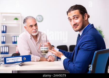 Der Finanzberater, Pensionierung, alter Mann Stockfoto