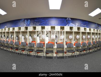 Shreveport, LA, USA. 26 Dez, 2019. Die Miami Hurricanes Schließfachraum an Independence Stadium vor der Unabhängigkeit Schüssel Spiel zwischen der Universität von Miami Hurrikane und der Louisiana Tech Bulldoggen am Independence Stadium in Shreveport, LA. Kevin Langley/Sport Süd Media/CSM/Alamy leben Nachrichten Stockfoto