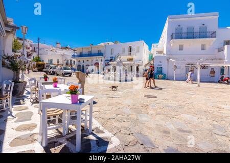 Blick auf den berühmten malerischen Gassen der Stadt Mykonos in Mykonos, Griechenland Stockfoto