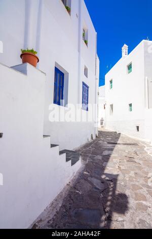 Blick auf den berühmten malerischen Gassen der Stadt Mykonos in Mykonos, Griechenland Stockfoto