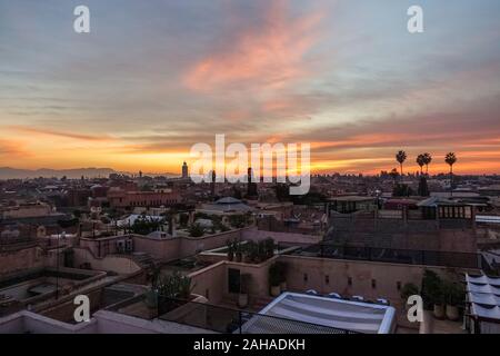 Marrakesch Skyline der Stadt in Medina, Marrakesh-Safi region, Marokko, Nordafrika. Stockfoto