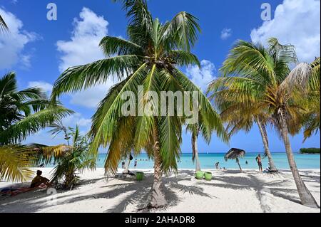 05.08.2019, Guardalavaca, Holguin, Kuba - Guardalavaca. Diese rein Tourist Resort befindet sich in einem feinen Sandstrand an der Nordküste Kubas. Blick auf Stockfoto