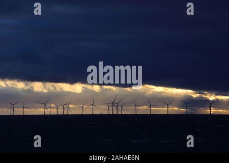 15.04.2017, Rügen, Mecklenburg-Vorpommern, Deutschland - Offshore-Windpark Baltic 2 in der Ostsee. 00 S 170415 D 066 CAROEX.JPG [MODEL RELEASE: NEIN Stockfoto