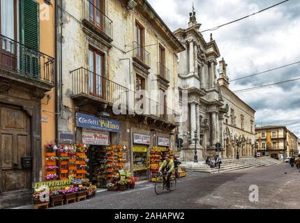 Confetti shop, Corso Ovidio Sulmona Stockfoto