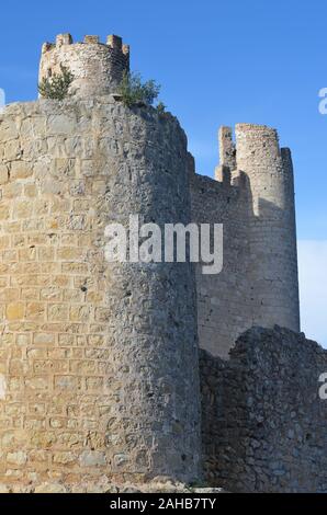 Die Maurische und Templer Burg (10. - 13. Jahrhundert) von Alcala de Xivert, Region Valencia (Spanien) Stockfoto