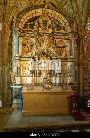 Sintra, Portugal - 21. August 2019: Der Altar in der Kapelle Unserer Lieben Frau von Pena bei Pena Stockfoto