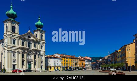 Der Bau der barocken Kirche St. Ignatius auf dem Siegesplatz (Piazza della Vittoria), Gorizia, Italien Stockfoto