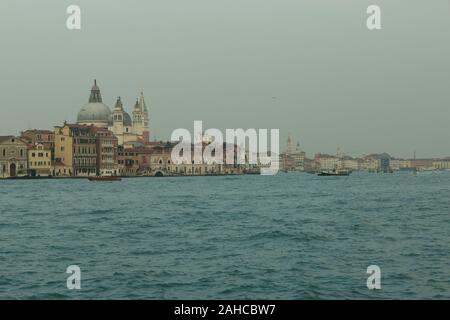 Blick auf Venedig von der Insel Giudecca Stockfoto