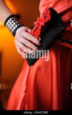 Lady in roten Kleid alten Stil Mode Stockfoto