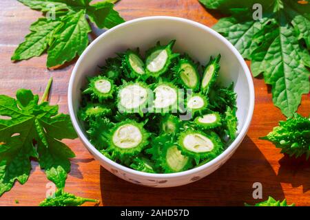 Stück Stück bitteren Kürbis/bitter Melone, gut für Diabetes Stockfoto