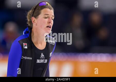 Heerenveen, Niederlande. 28 Dez, 2019. HEERENVEEN Thialf Eisstadion, 28-12-2019, Saison 2019/2020, niederländischen Single Entfernungen Meisterschaften. 3000 m Damen Ireen Wust während des Spiels NK Single Entfernungen vom 28. Dezember Credit: Pro Schüsse/Alamy leben Nachrichten Stockfoto